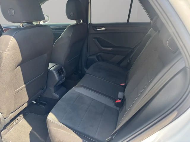 Volkswagen T-Roc 1.5 TSI DSG R-Line