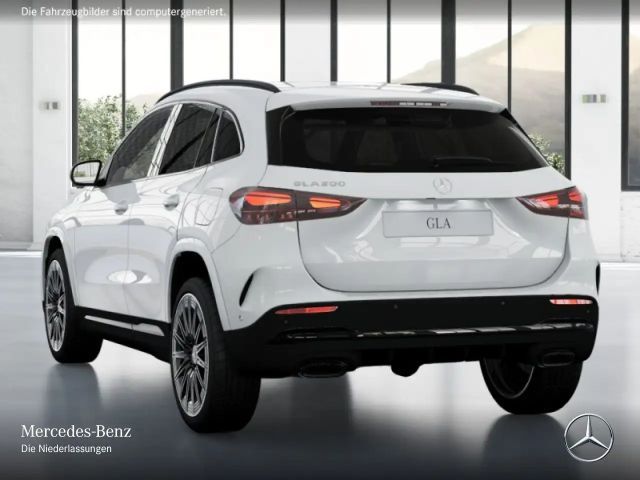 Mercedes-Benz GLA 200 AMG Line