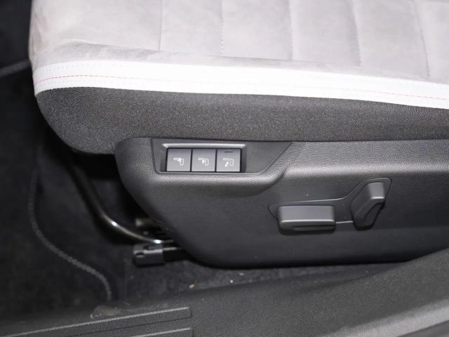 Citroën C4 Hybrid Max