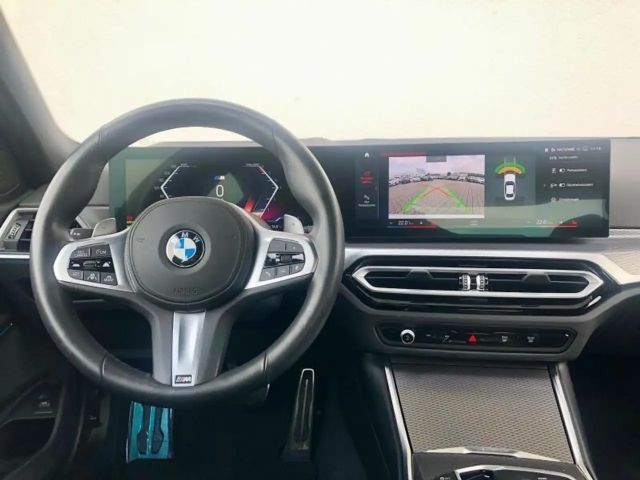 BMW 330 330d M-Sport Sedan