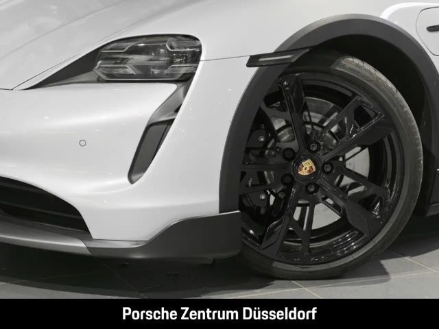Porsche Taycan Cross Turismo Turbo