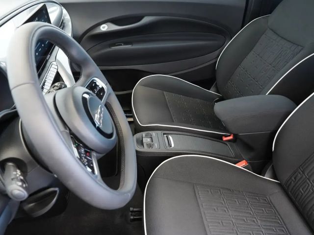 Fiat 500e 87KW/42kWh/DC-LADEN/CARPLAY/DAB/SOH/KAMERA