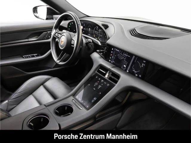 Porsche Taycan Sport Turismo