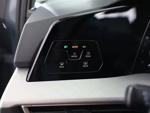 Volkswagen Golf Rabbit TSI