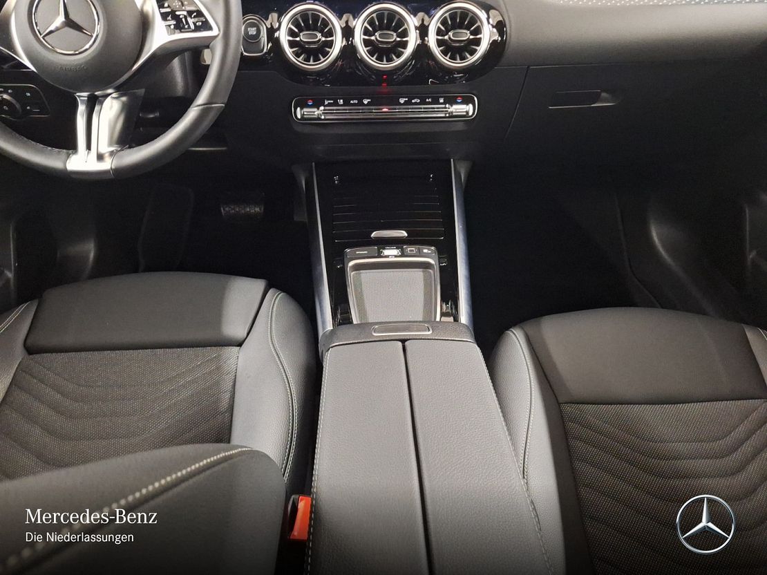 Mercedes-Benz EQA 350 4MATIC