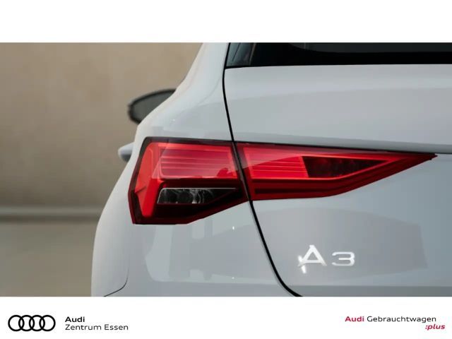 Audi A3 30 TDI S-Line Sedan Sportback