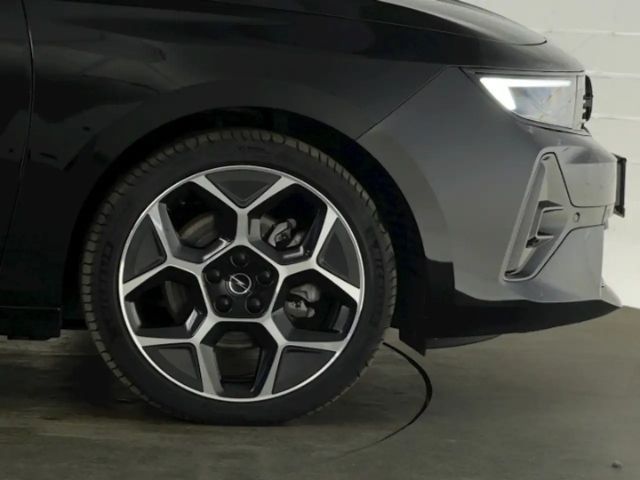 Opel Astra Sports Tourer Ultimate