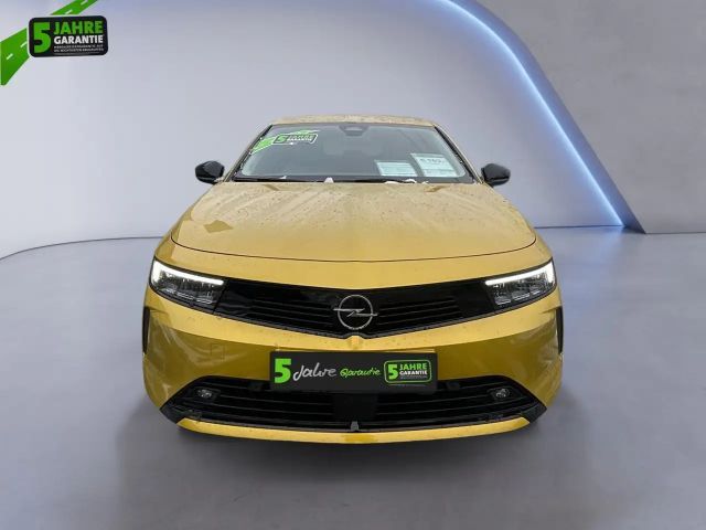 Opel Astra 1.2 Turbo Enjoy Turbo