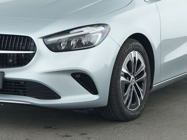 Mercedes-Benz B 180 Progressive Sedan