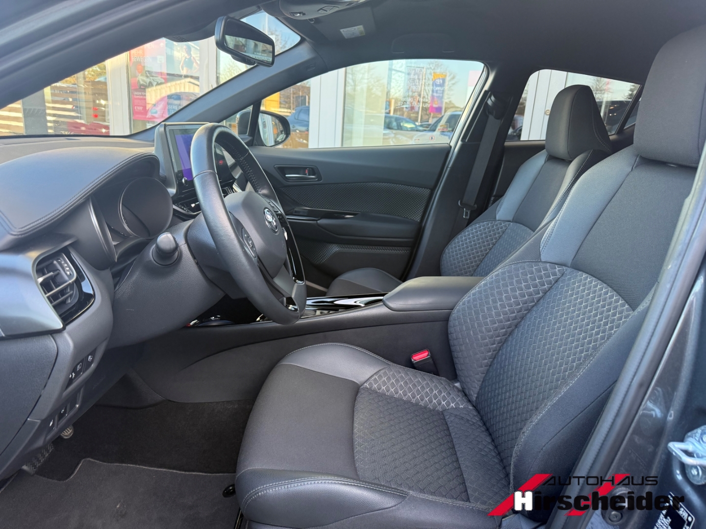 Toyota C-HR 5-deurs Bi-Tone