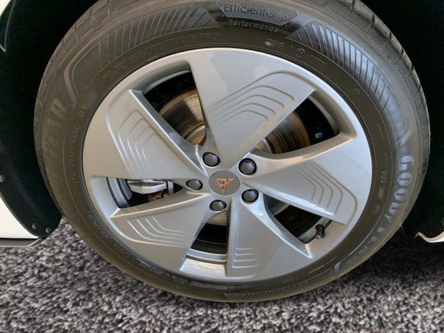 Cupra Born Born *WÄRME*LED*ACC*NAVI*R-CAM*SHZ*ALU*VIRTUAL*