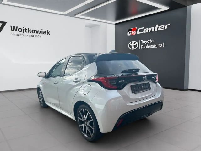 Toyota Yaris Hatchback Hybride Style