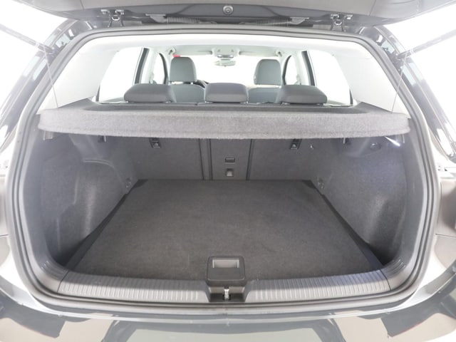 Volkswagen Golf 1.0 TSI Golf VIII Life