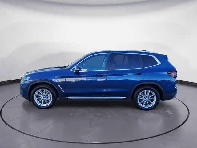BMW X3 xDrive30e