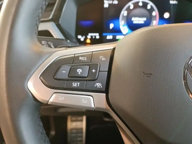 Volkswagen Touran 1.5 TSI DSG IQ.Drive