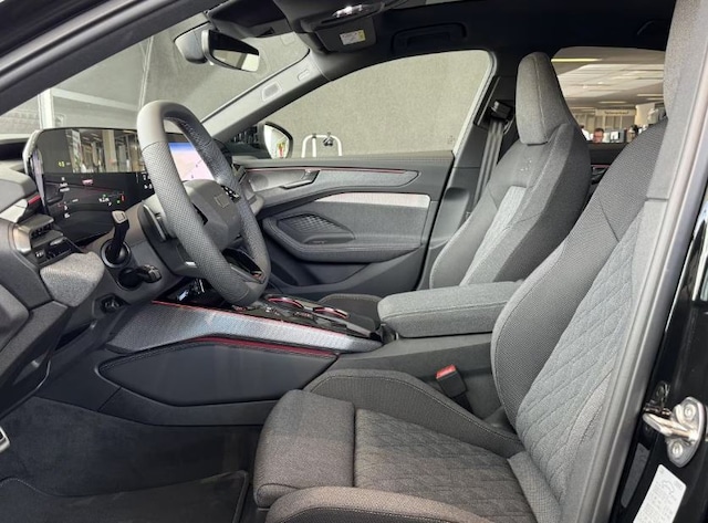 Audi A6 Quattro S-Tronic Sedan