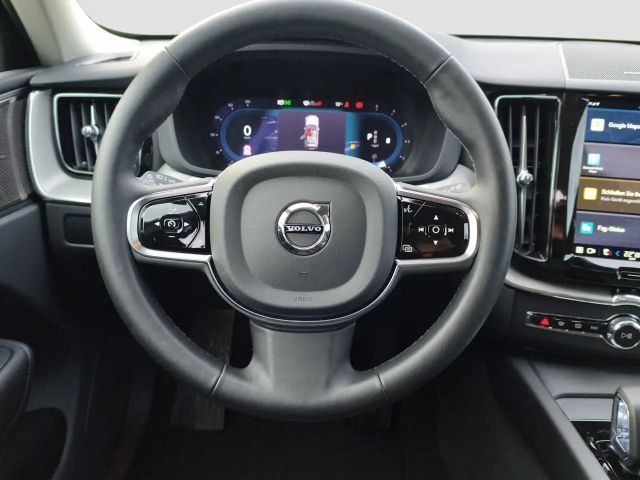 Volvo XC60 AWD Dark Plus