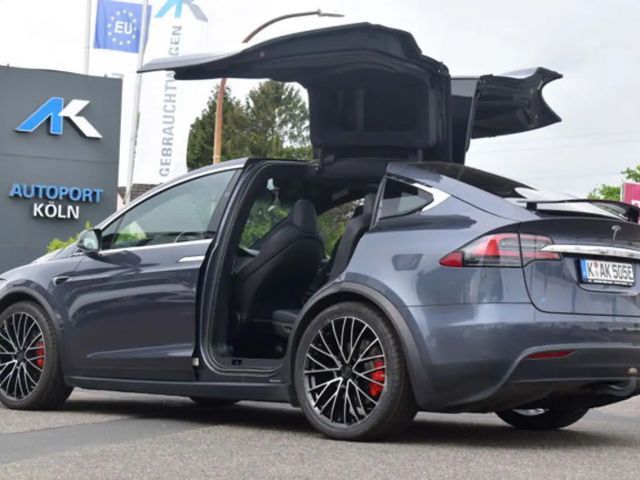 Tesla Model X Dual Motor Performance