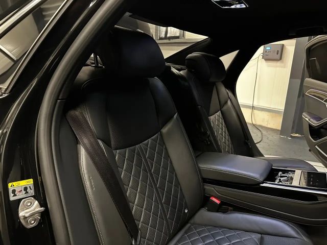 Audi A8 50 TDI Quattro S-Line