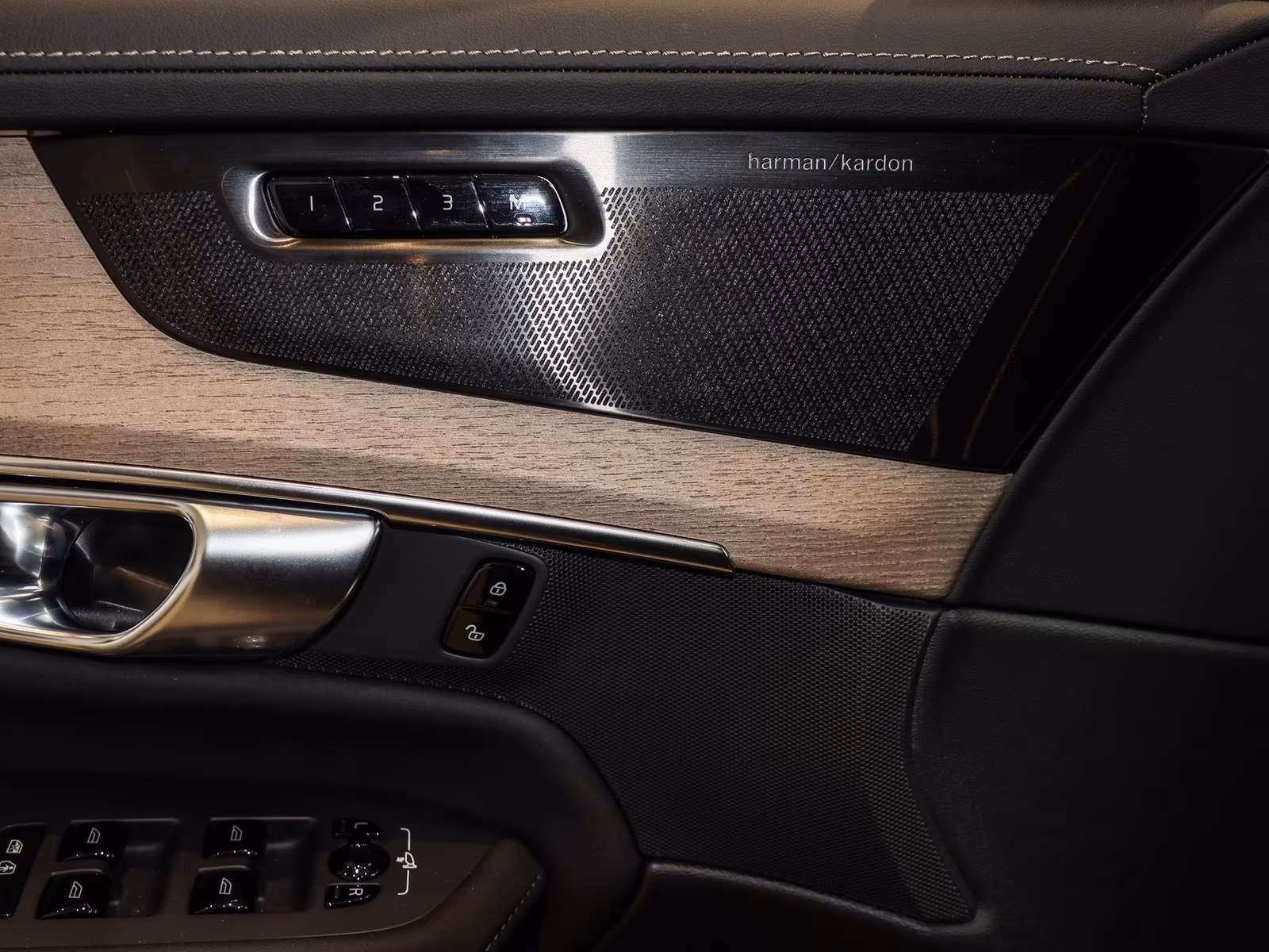 Volvo XC90 AWD Bright Plus T8