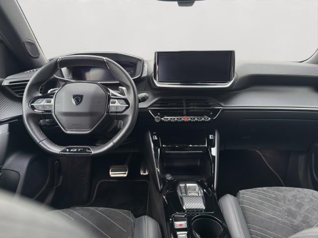Peugeot 2008 EAT8 GT-Line