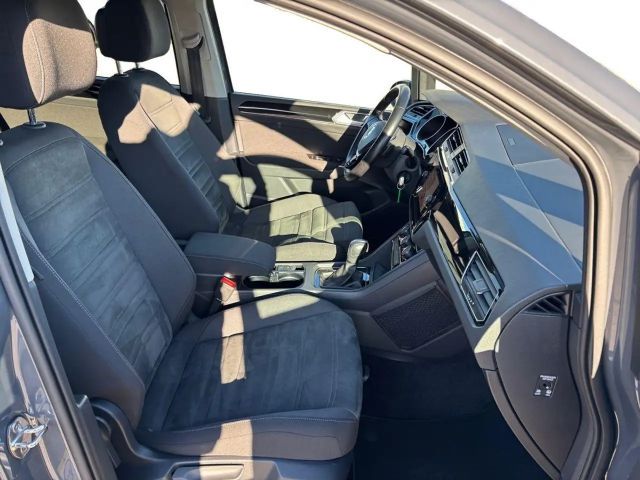 Volkswagen Touran 1.5 TSI DSG Highline