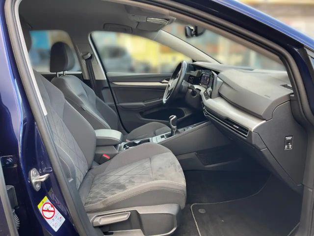 Volkswagen Golf 1.5 TSI Life