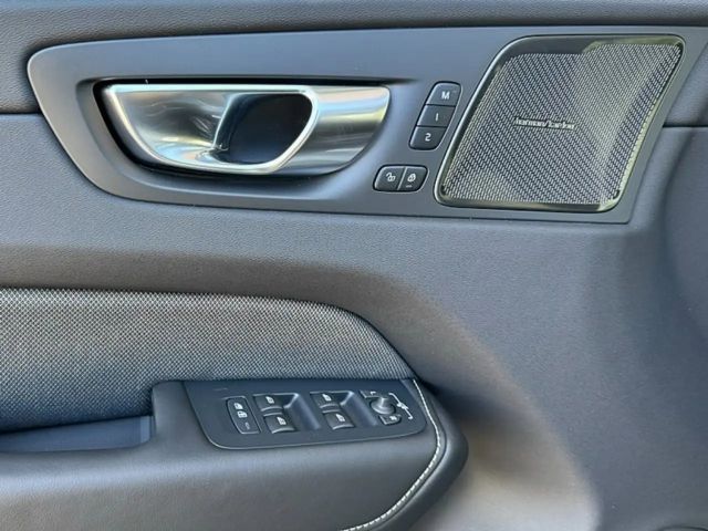 Volvo XC60 AWD Plus Recharge T6