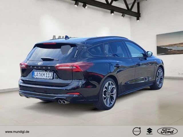 Ford Focus ST Line Wagon