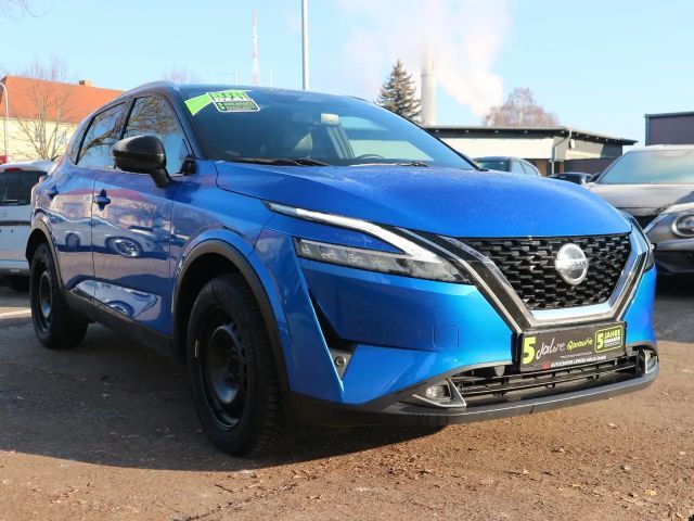 Nissan Qashqai AWD DIG-T Tekna