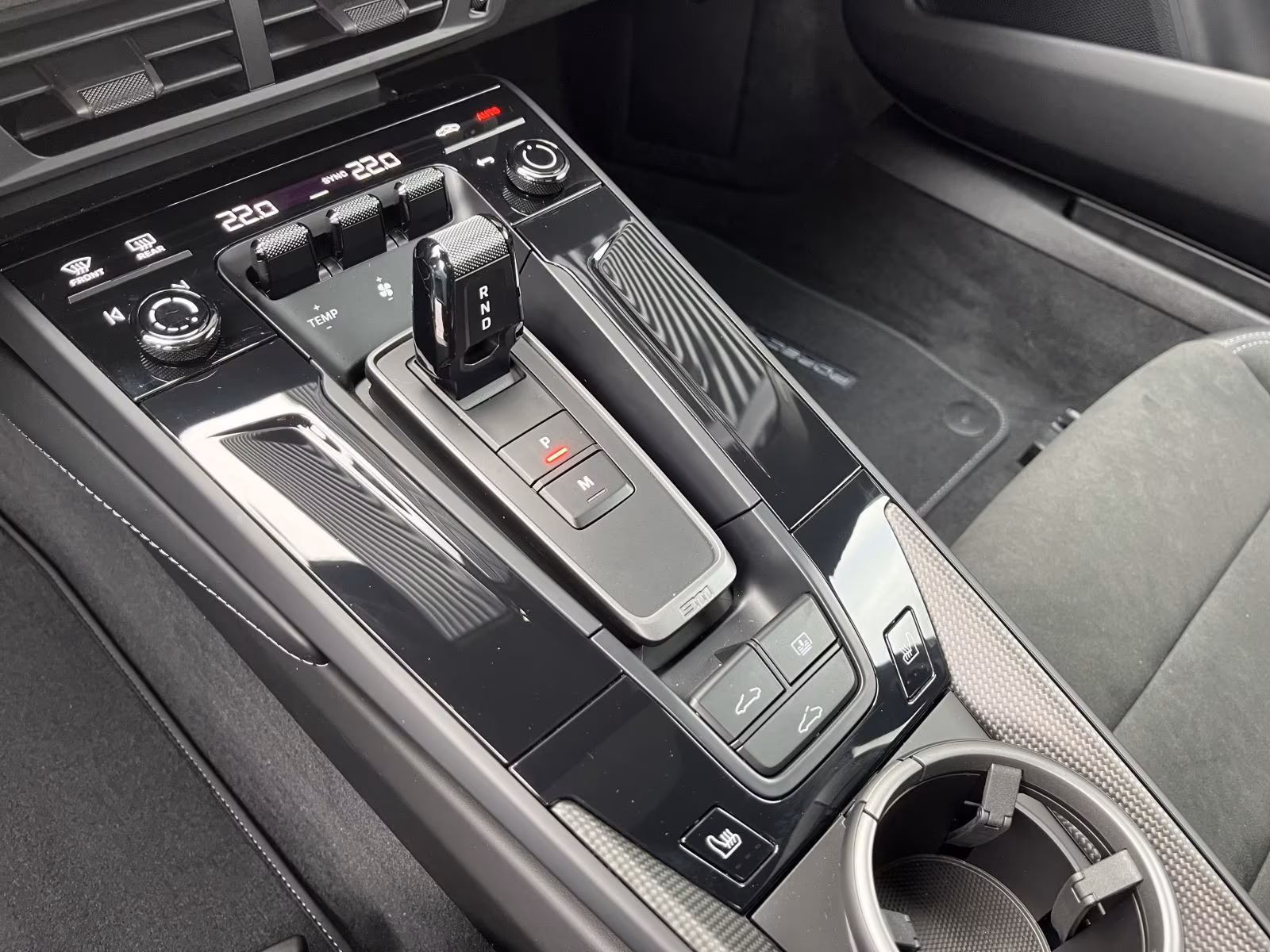 Porsche 911 992 Carrera GTS