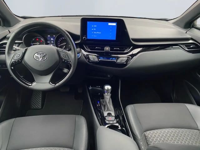 Toyota C-HR Hybride Team D