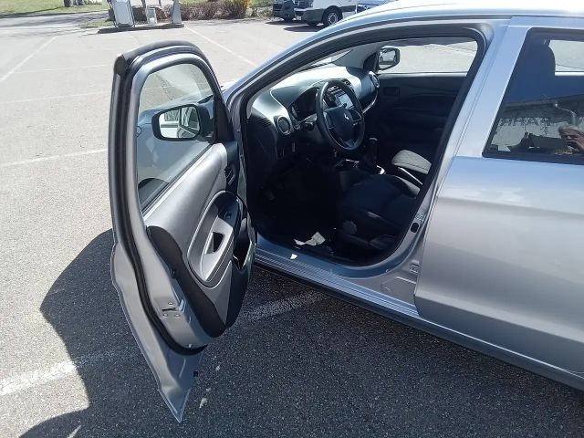 Mitsubishi Space Star Star