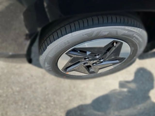 Hyundai Kona 64 kWh Electric