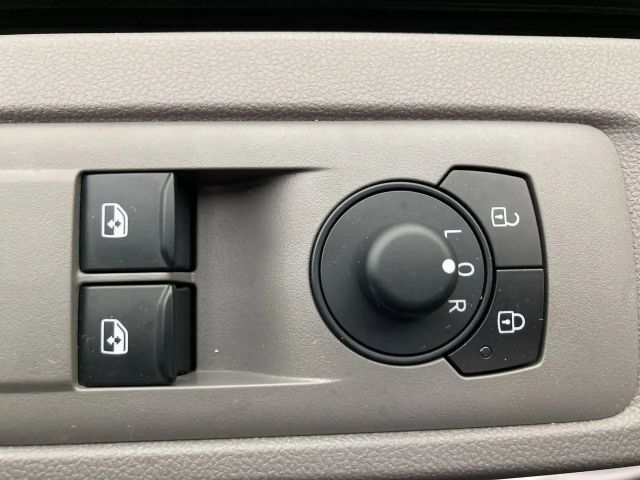 Volkswagen Transporter 2.0 TDI DSG Lang T7