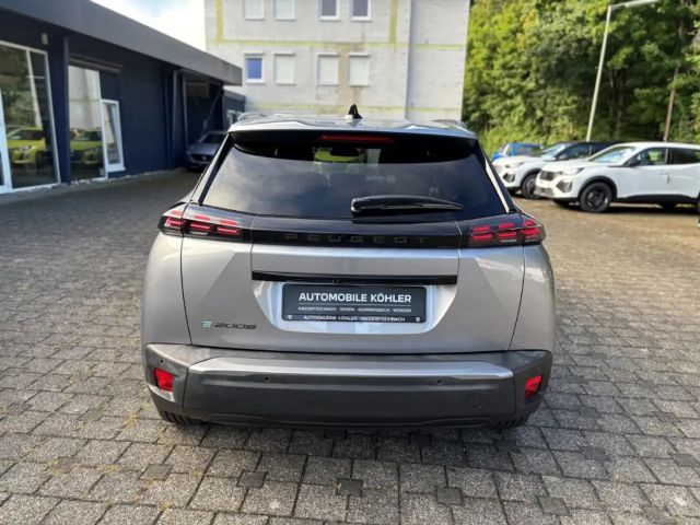 Peugeot E-2008 Allure Pack