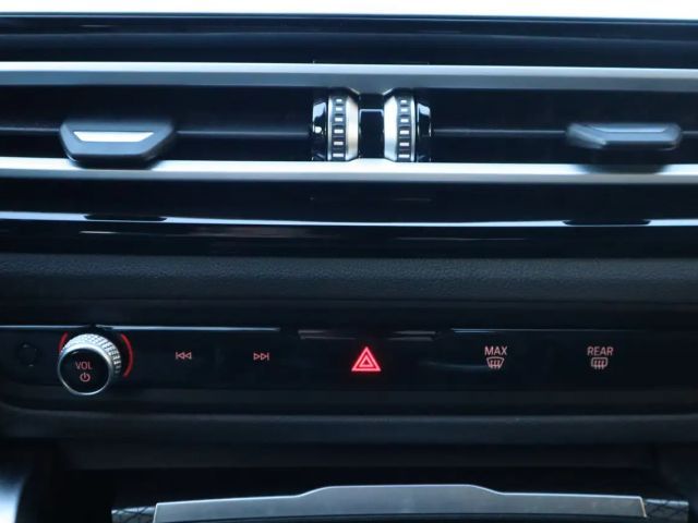 BMW i4 Comfort pakket Coupé Gran Coupé M50