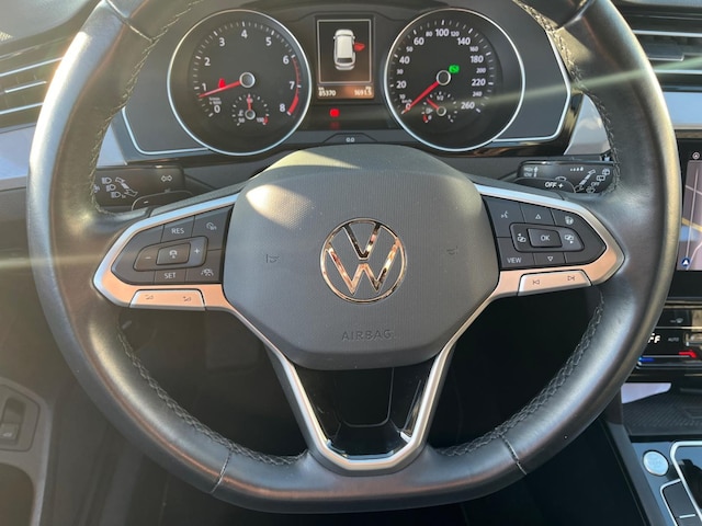 Volkswagen Passat 1.5 TSI Business DSG Variant