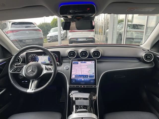 Mercedes-Benz C 200 Sedan