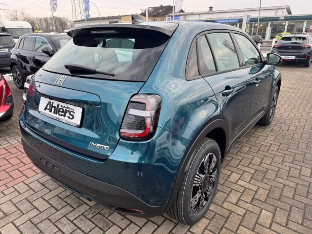 Fiat 600e Icon+AUTOMATIK+NAVI+KAMERA+SITZHEIZUNG+KEYLESS+CAR