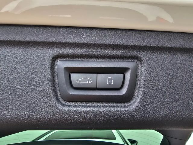 BMW 330 330e M-Sport Touring