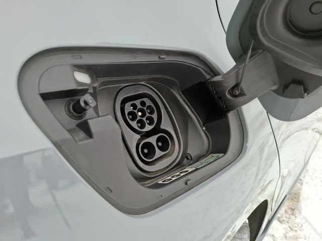 Cupra Born 58 kWh 77 kWh