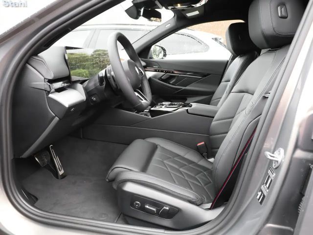 BMW 520 520d M-Sport Touring