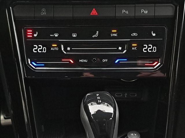 Volkswagen T-Roc 1.5 TSI DSG R-Line