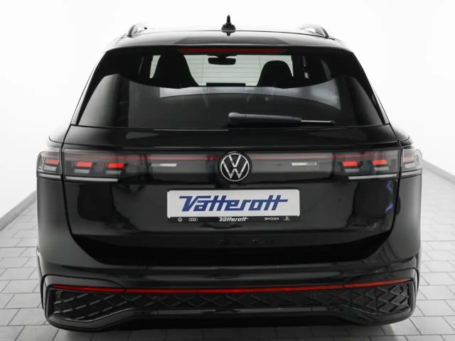 Volkswagen Tiguan 2.0 TSI IQ.Drive R-Line