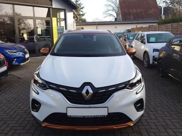 Renault Captur E-Tech Intens