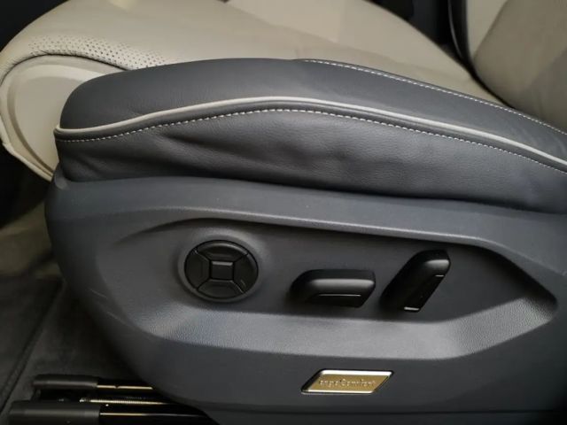 Volkswagen Touareg 3.0 V6 TDI R-Line