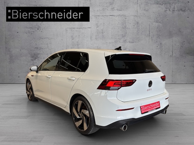 Volkswagen Golf 2.0 TSI DSG Pro