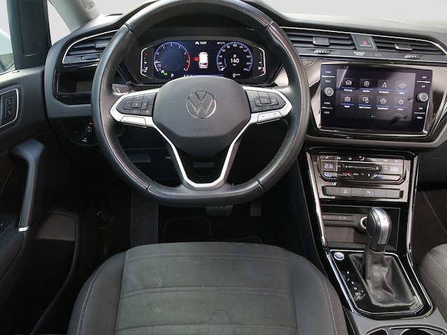 Volkswagen Touran DSG Highline R-Line