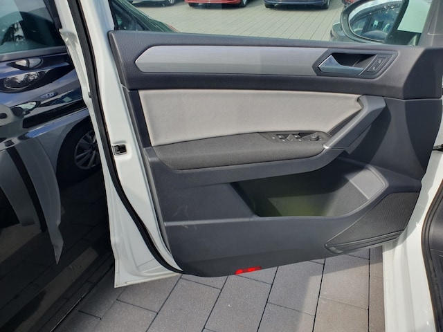 Volkswagen Touran 1.5 TSI Comfortline